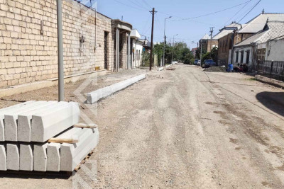 İsgəndər Orucov küçəsində təmir işləri gedir