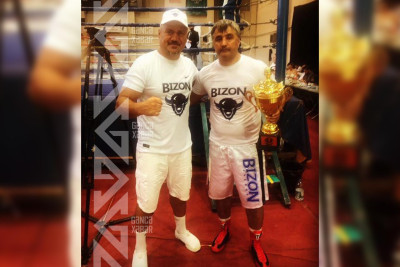 6 nömrəli məktəbin qarşısında təmir işləri gedir