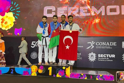 İmaməddin Xəlilov tarixi qələbə qazanıb