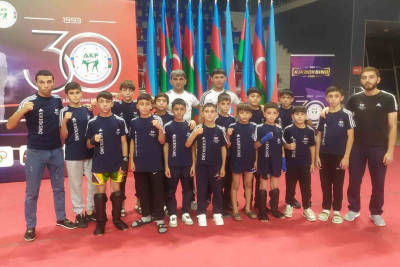 İdmançılarımız Kikboksinq üzrə çempionatda qalib olublar