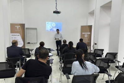 Sahibkarlar sosial media haqqında məlumat alıblar