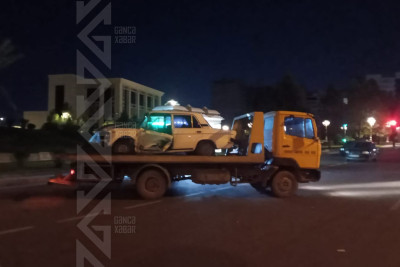 Yeni Gəncədə “VAZ 2106” ilə “Honda” toqquşub