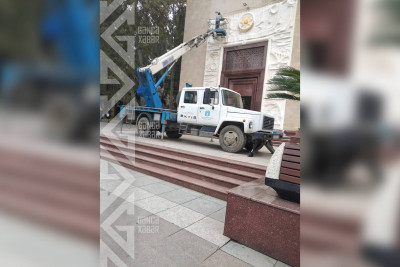 İcra Hakimiyyətinin binası abadlaşdırılır