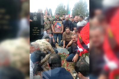 Şəhid Murad Axundovla vida mərasimi baş tutub