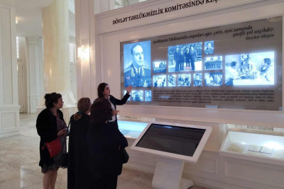 ABŞ-dən olan turistlərə Nizami yurdu haqda məlumat verilib