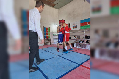 Yeniyetmələr arasında boks üzrə birincilik təşkil olunub