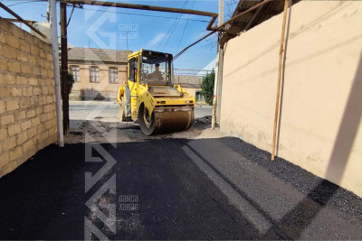 Sülh və Mobil Əhmədov küçələrində yol infrastrukturu salınır