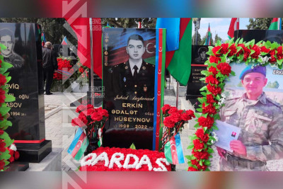 Şəhid Erkin Hüseynovun mövlududur