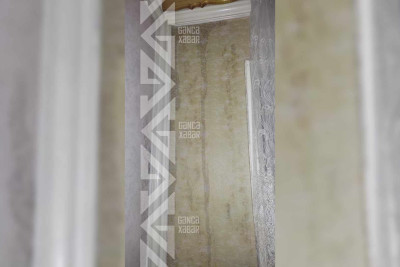 İkinci mikrorayonda binalardan birinin damı axıdır