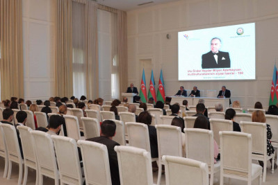 “Heydər Əliyev Azərbaycan multikulturalizminin siyasi banisidir” mövzusunda seminar baş tutub