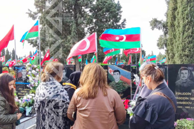 Bu gün 10 şəhidimizin ildönümüdür