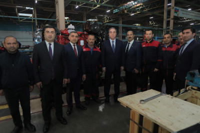 İcra başçısı Gəncə Avtomobil Zavodunu ziyarət edib