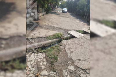 Bir sıra küçələrin asfalt örtüyünə ehtiyacı var