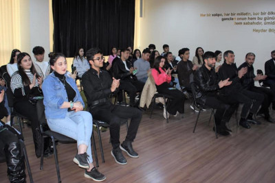 Gənclər narkomaniyanın törətdiyi fəsadlar haqqında məlumat alıblar