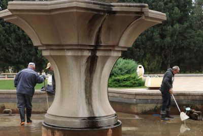 Heydər Əliyev parkında kompleks işlər görülüb