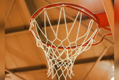 Basketbol üzrə birincilik start götürüb