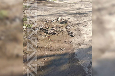 Şəhərin müxtəlif ərazilərində su və kanalizasiya boruları partlayıb