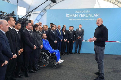 İdman Liseyinin direktoru Prezident tərəfindən medala layiq görülüb