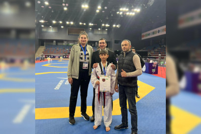 Qadın taekvondoçumuz gümüş medala layiq görülüb