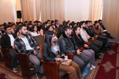 Grand Agro MMC-nin əməkdaşları ADAU-nun tələbələri ilə görüşüblər