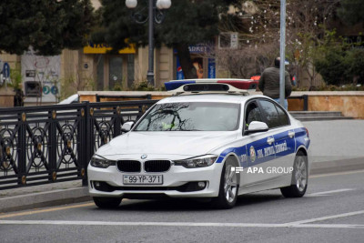 DYP avtomobili qəzaya uğrayıb