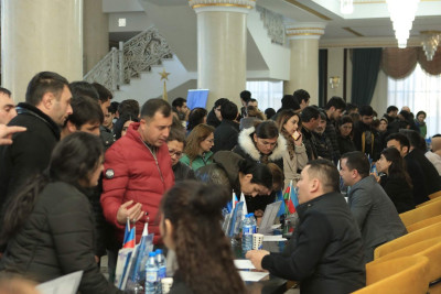 28 müəssisənin qatıldığı əmək yarmarkası keçirilib