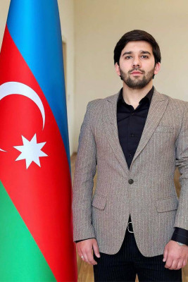 Məhəllə sakinləri həyətlərinin abadlaşdırılmasını arzu edirlər