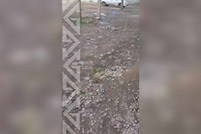 Şəhərin bir sıra ərazilərinin asfalt örtüyünə ehtiyacı var