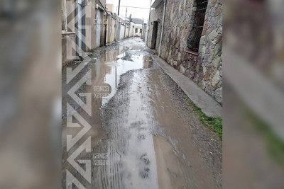 Daha bir ərazidə yolun təmirə ehtiyacı var