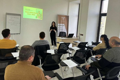 KOBİM-də “Etik davranış qaydaları" mövzusunda təlim olub