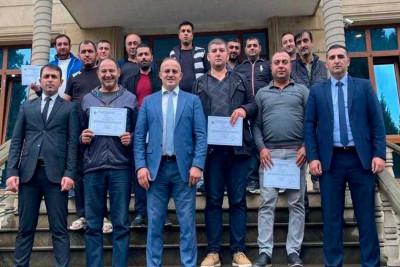 Taksi sürücüləri üçün təlimlər keçirilir