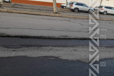 Atatürk prospektində sürücülər üçün təhlükə yaranıb