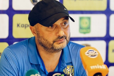 “Kəpəz”dən gedən Azər Məmmədov köməkçi təyin edilib