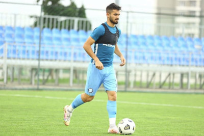 “Kəpəz” 22 yaşlı futbolçunu heyətinə qata bilər