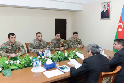 ƏƏSM nazirinin müavini sakinlərlə görüşüb