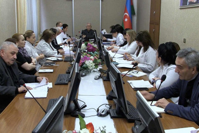 AMEA Gəncə Bölməsində institutların planları və cari məsələlər müzakirə edilib