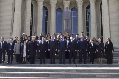 Qara Qarayevə həsr olunmuş konfrans keçirilib