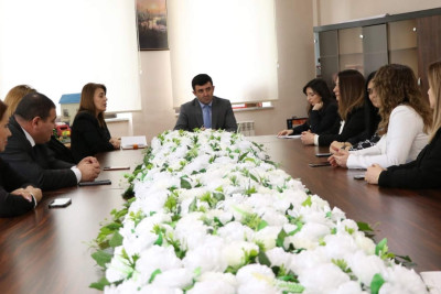 Bir qrup müəllim və məktəb direktoru təltif olunublar