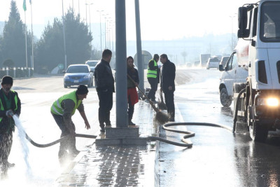 Şəhərimizdə təmizlik işləri həyata keçirilir