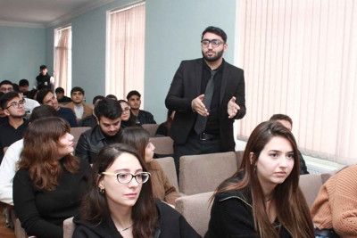 “Biznesini birgə yaradaq” layihəsi çərçivəsində tədbir keçirilib