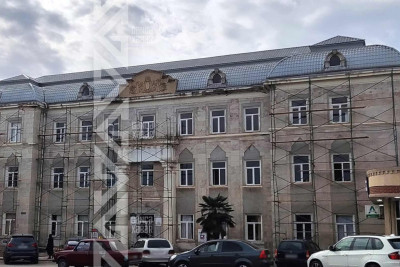 2 nömrəli Şəhər Poliklinikasının fasadı yenilənəcək