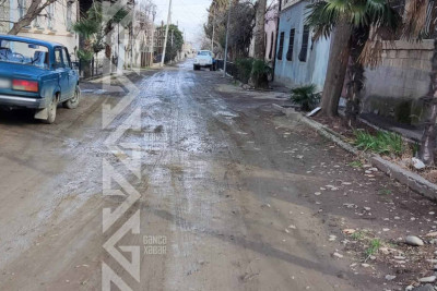 Şəhərin bir sıra küçələrində yeni asfalt örtüyünə ehtiyac var