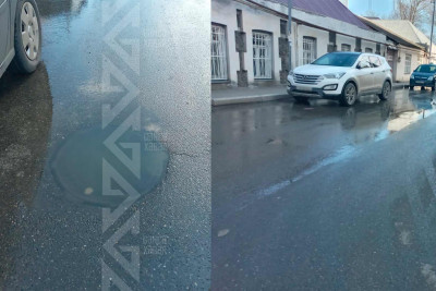 Daha bir küçədə iki kanalizasiya quyusu daşır