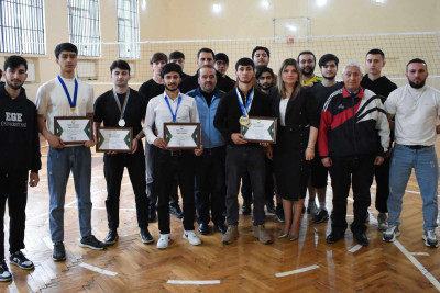 ADAU-nun tələbələri təltif ediliblər