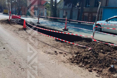 Partlamış su xətti təmir edilib