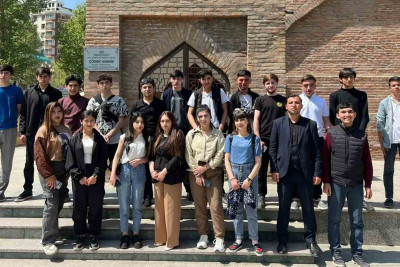 Peşə təhsil mərkəzinin tələbələri bir sıra tarixi abidələrə baş çəkiblər