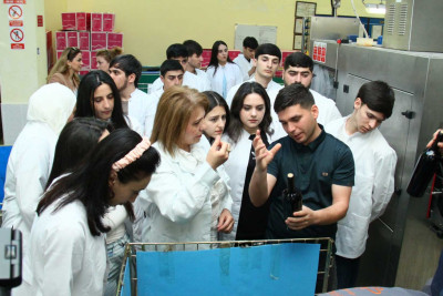 Tələbələr Savalan Şərab Zavoduna səfər ediblər