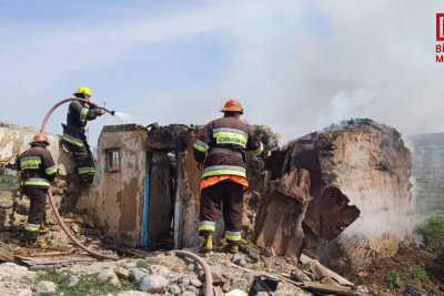 Yarımçıq tikilidə qəfil alovlanma başlayıb