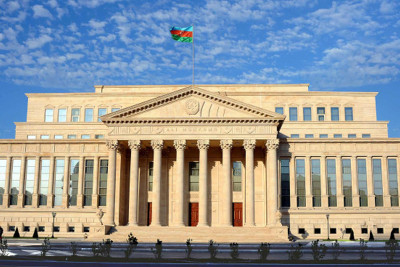 Bir sıra məhkəmələrdə kadr dəyişikliyi var