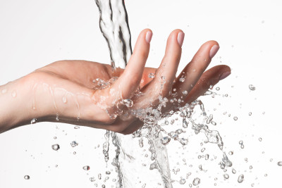 İsaq Cəfərov küçəsinin sakinləri su təchizatı ilə bağlı çətinlik çəkirlər